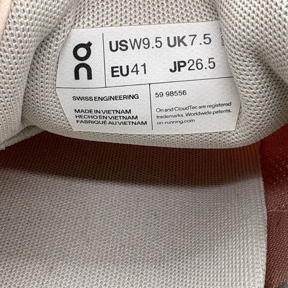 On Cloud Running Shoes Rose Shell 59.98556 Womens Size 9.5 - Picture 10 of 13